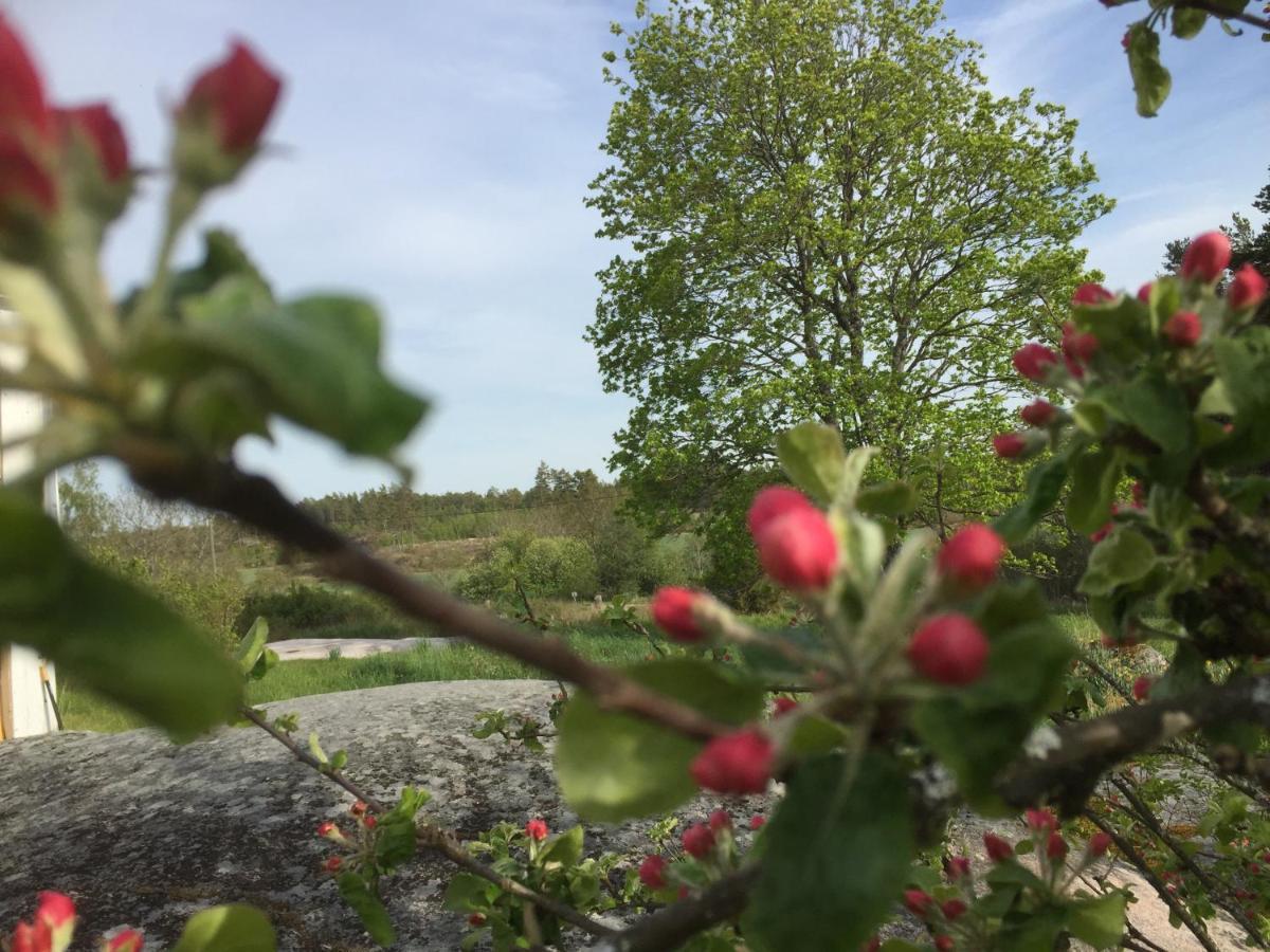 Hotel Stallbacken Nagu Bagian luar foto