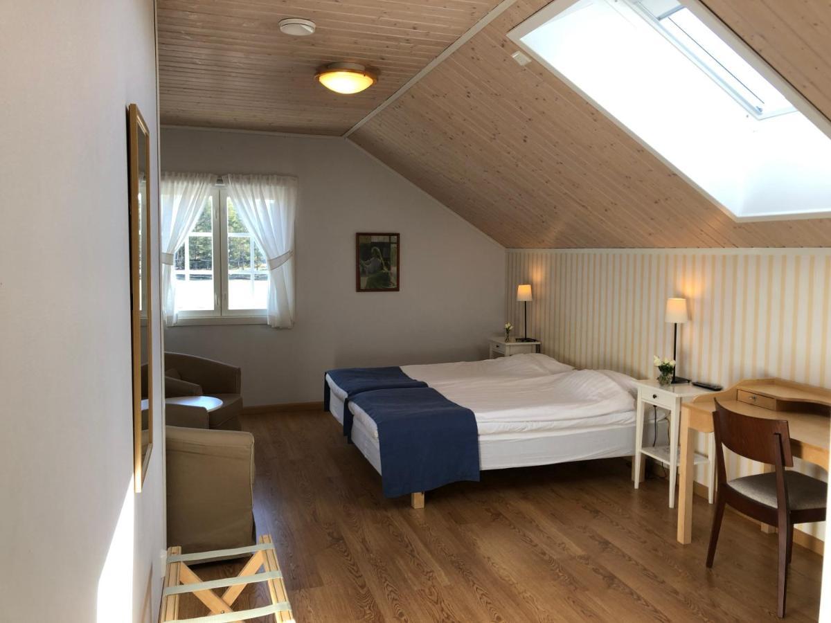 Hotel Stallbacken Nagu Bagian luar foto