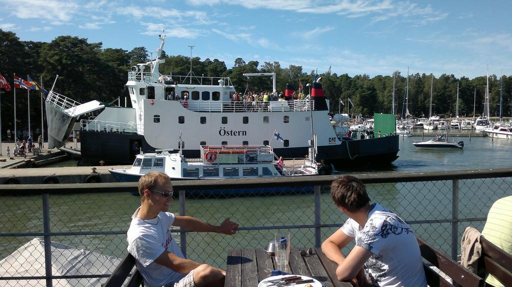 Hotel Stallbacken Nagu Bagian luar foto