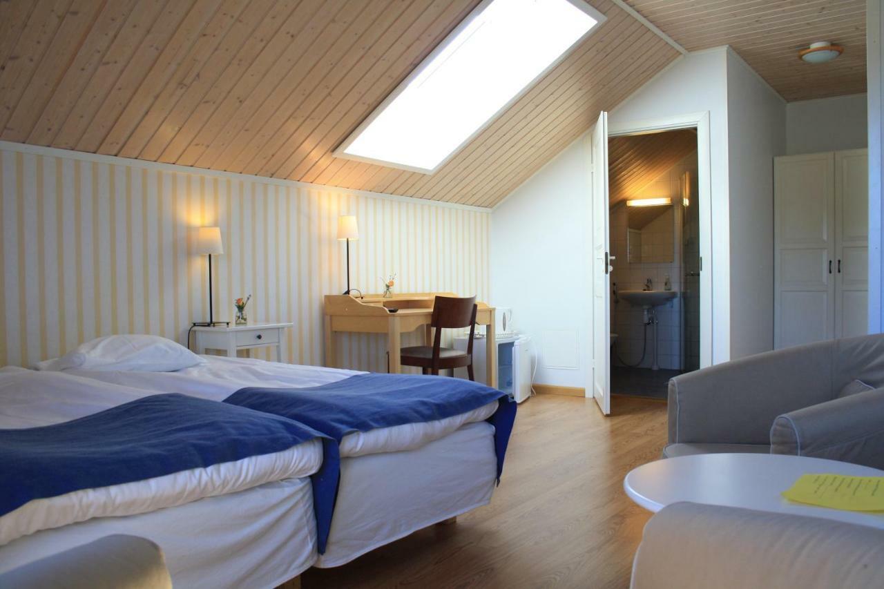 Hotel Stallbacken Nagu Bagian luar foto